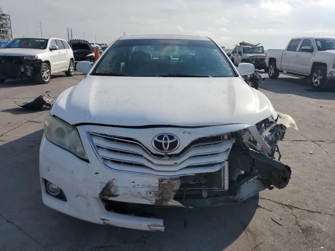 2011 Toyota Camry Se - Image 5