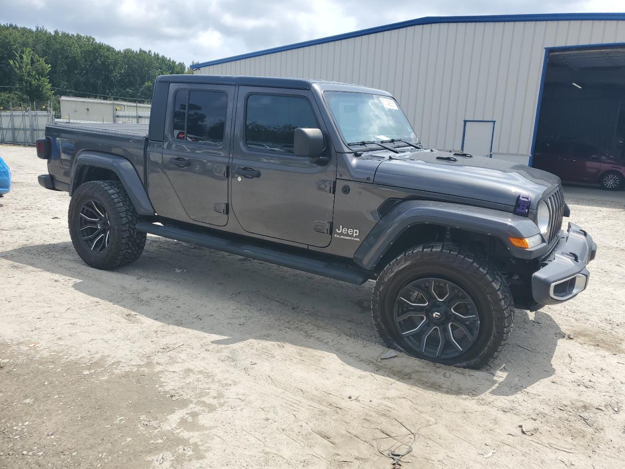 2021 Jeep Gladiator Overland - Image 4