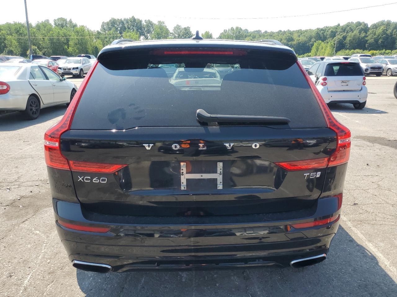 2020 Volvo Xc60 T5 R-Design - Фото 6