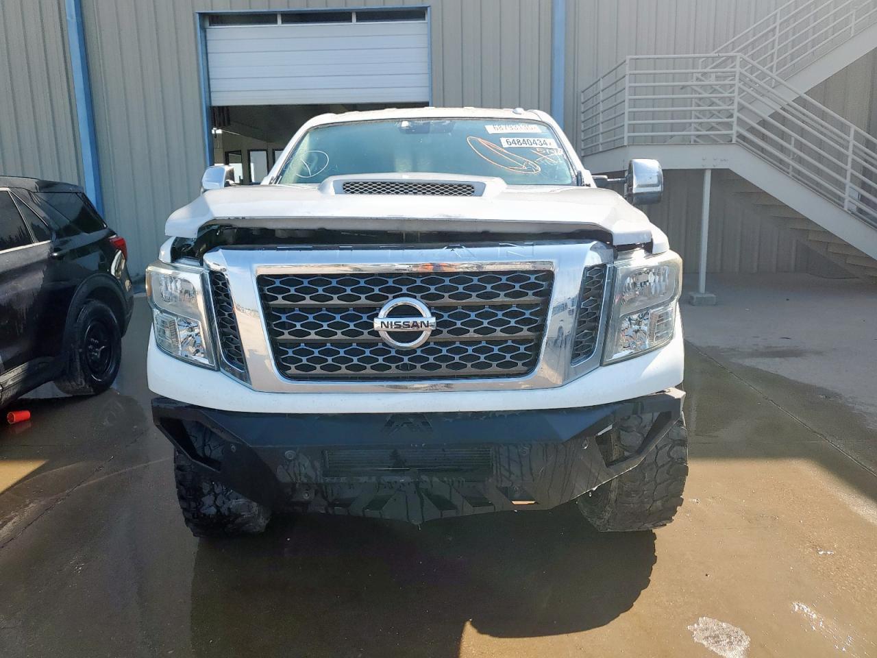 2016 Nissan Titan Xd Sl - Фото 5