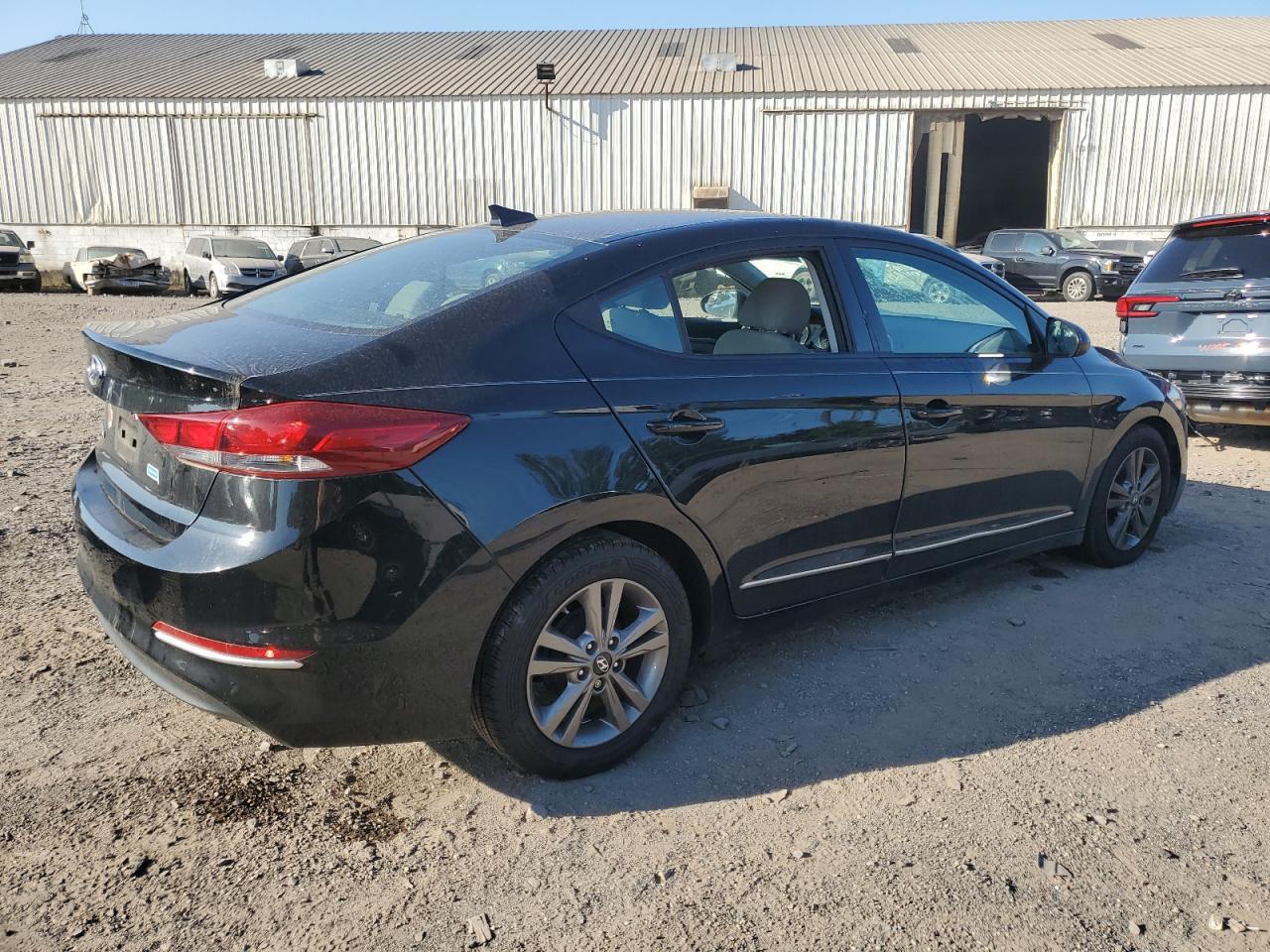 2017 Hyundai Elantra Se - Фото 3