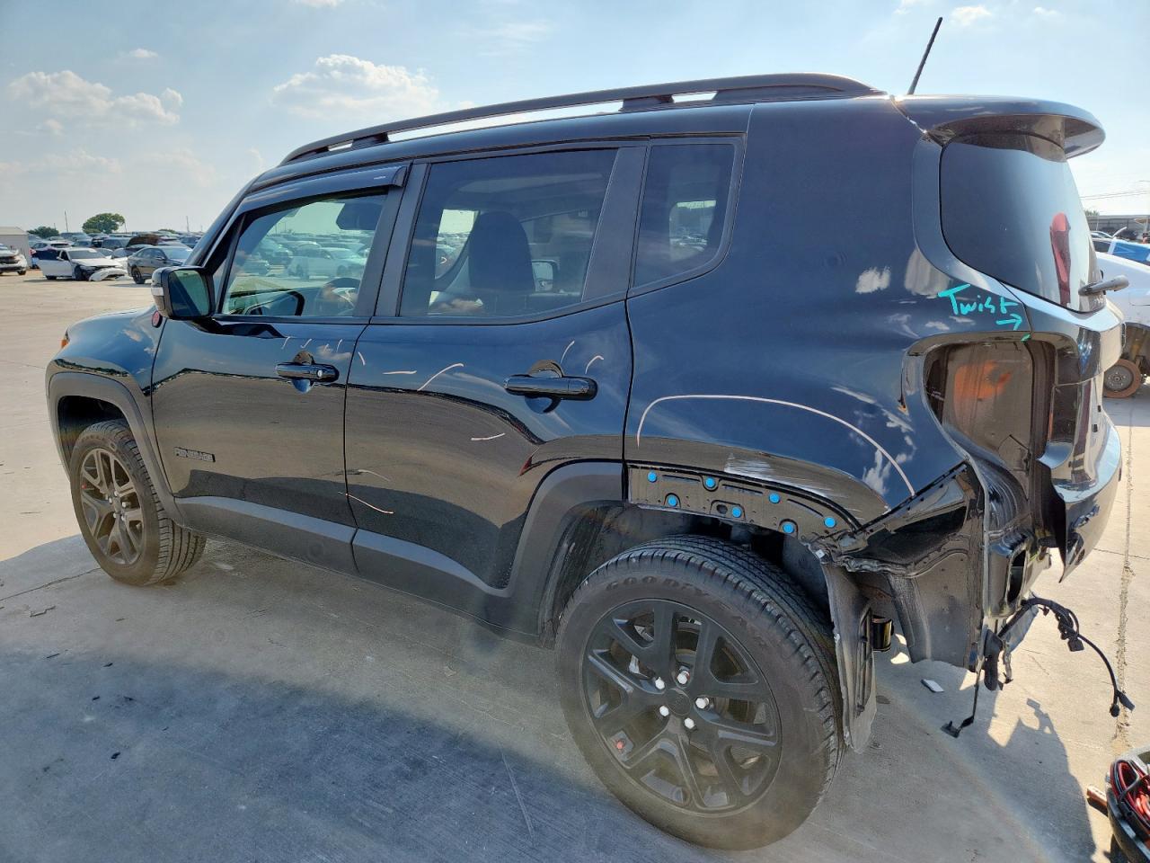 2023 Jeep Renegade Altitude - Image 2