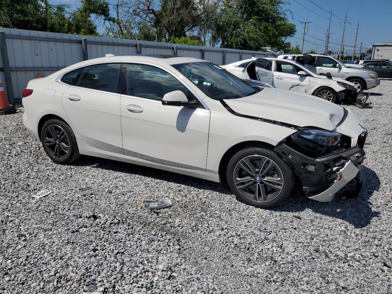 2021 BMW 228I - Фото 4