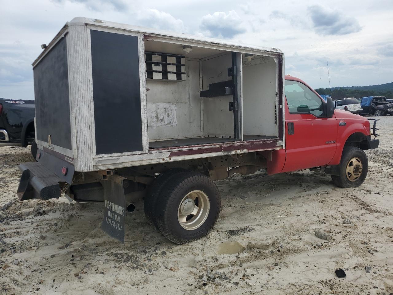 2002 Ford F350 Super Duty - Фото 3