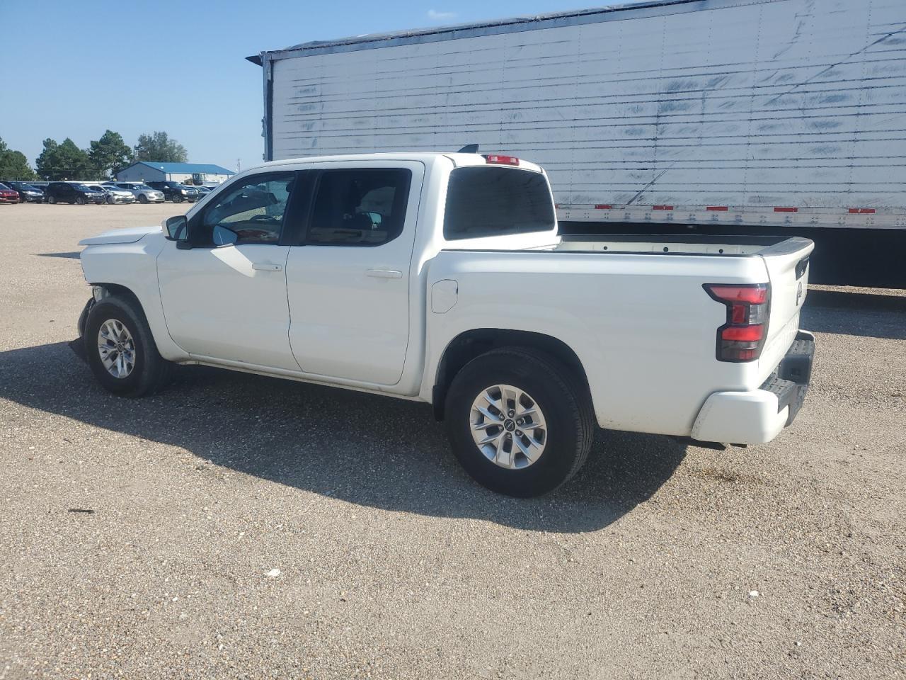 2024 Nissan Frontier S - Image 2