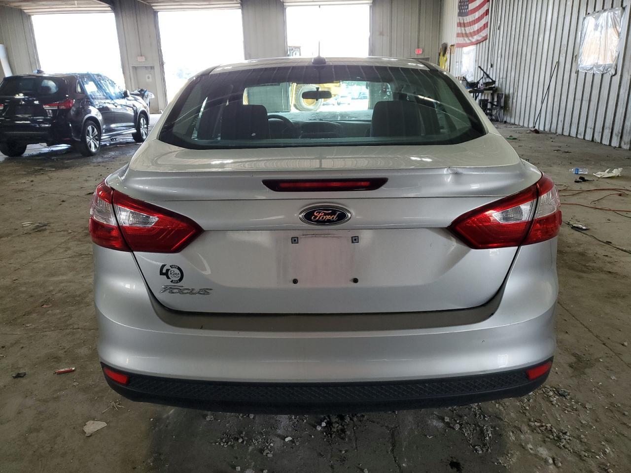 2014 Ford Focus S - Фото 6