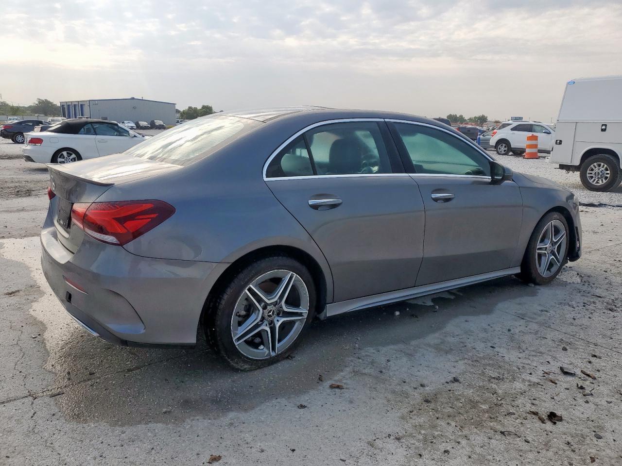 2019 Mercedes-Benz A 220 - Фото 3