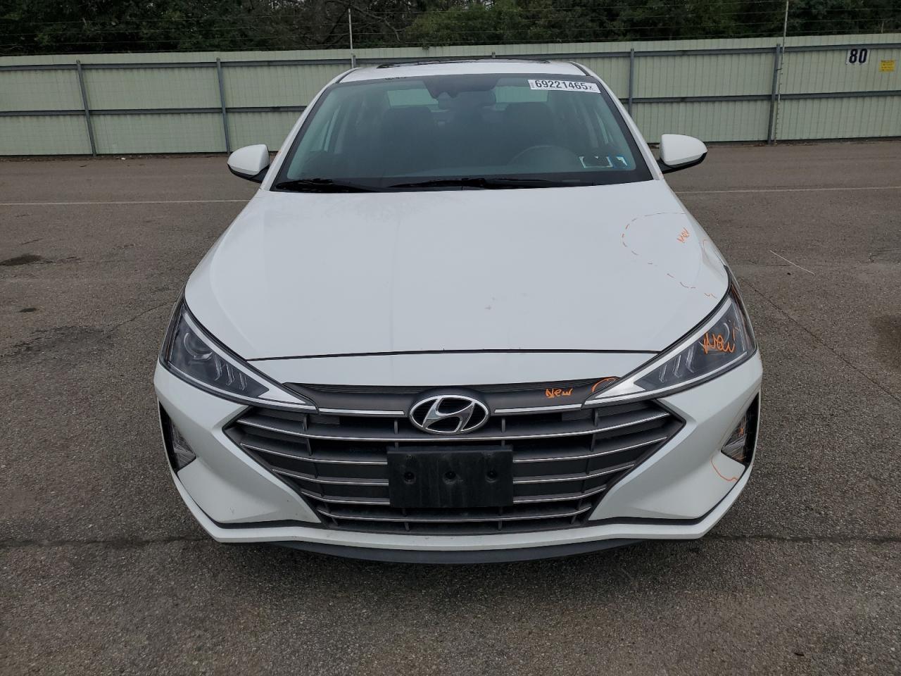 2020 Hyundai Elantra Sel Sel - Image 5