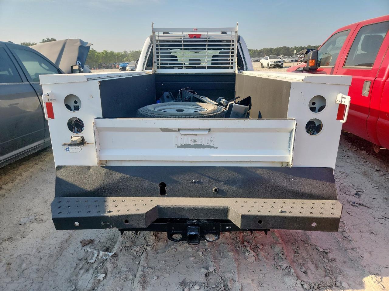 2023 Ford F250 Super Duty - Фото 6