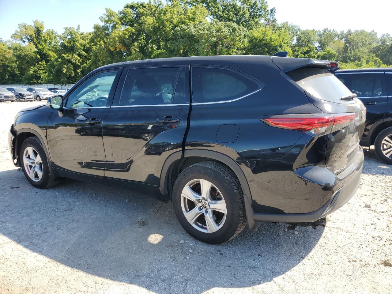 2020 Toyota Highlander L - Фото 2