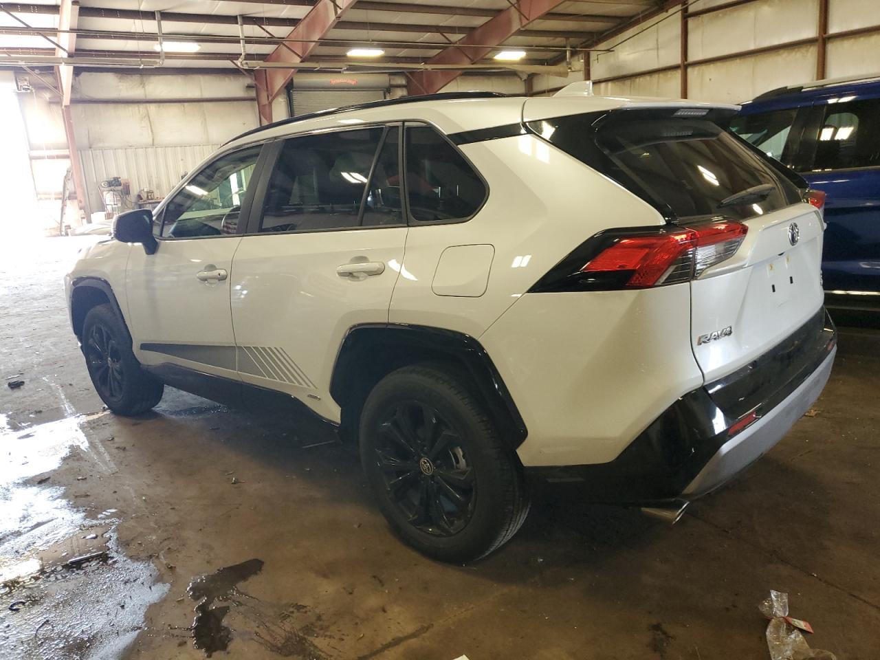 2024 Toyota Rav4 Se - Фото 2