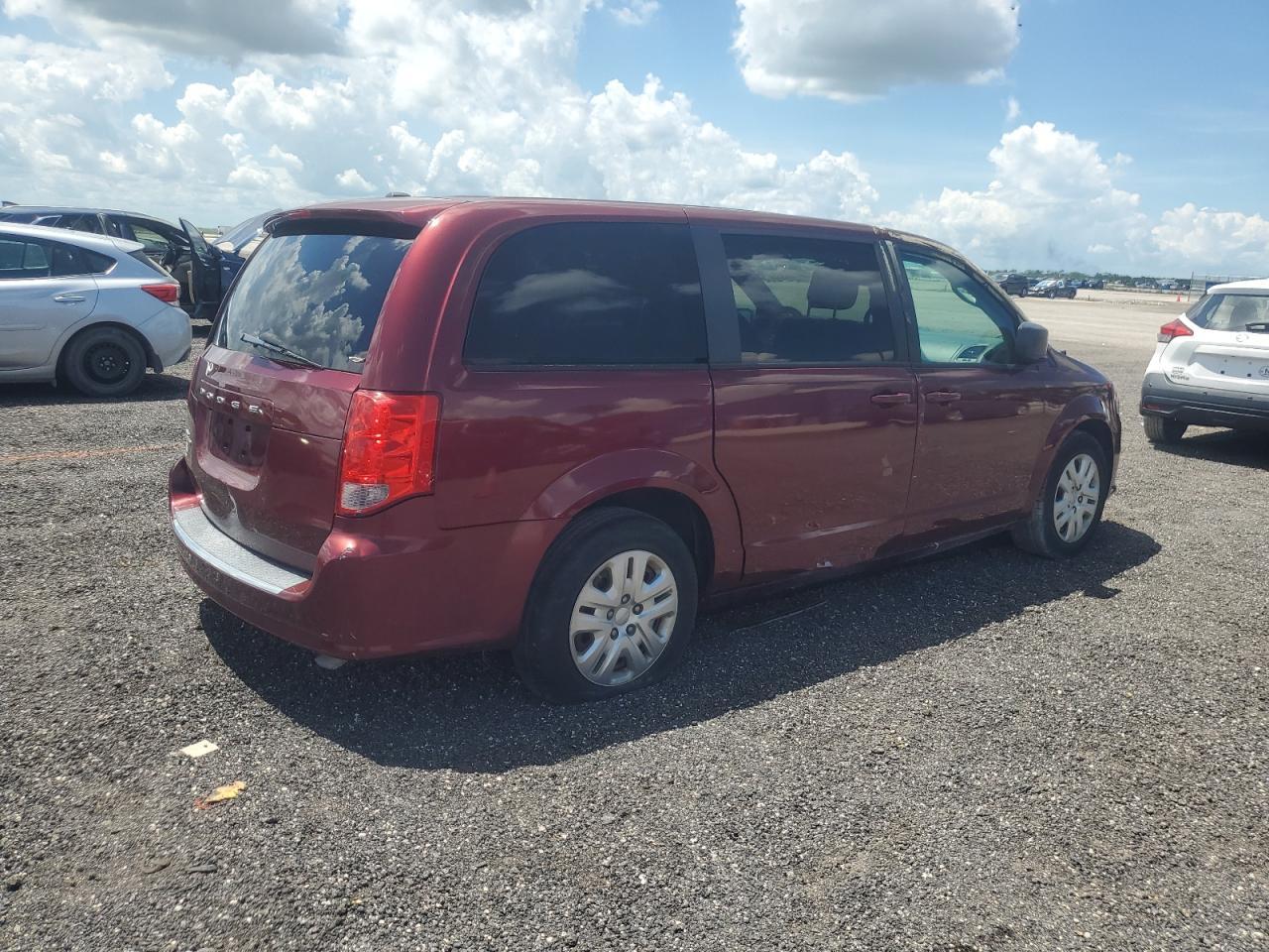 2018 Dodge Grand Caravan Se - Фото 3