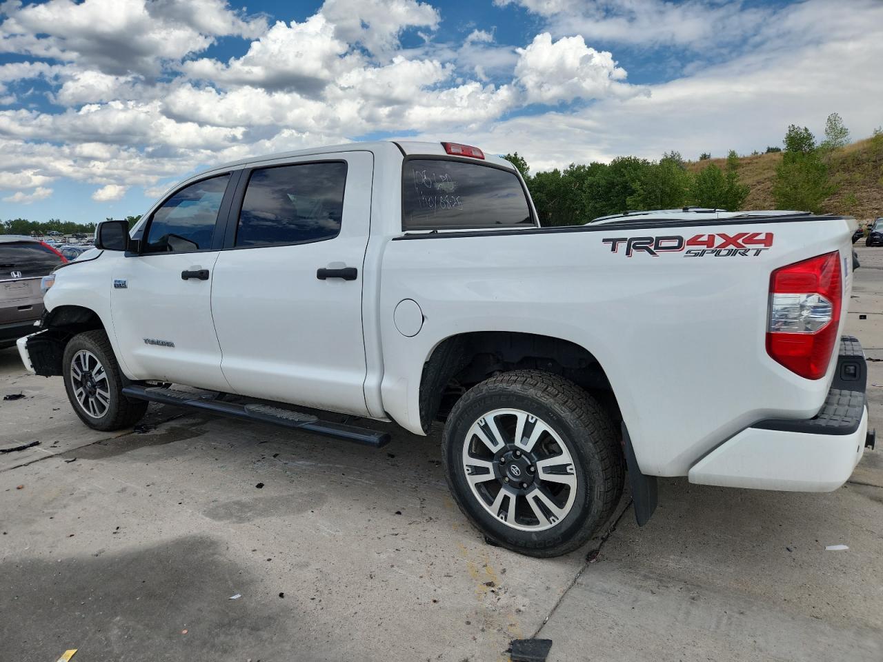 2018 Toyota Tundra Crewmax Sr5 - Фото 2