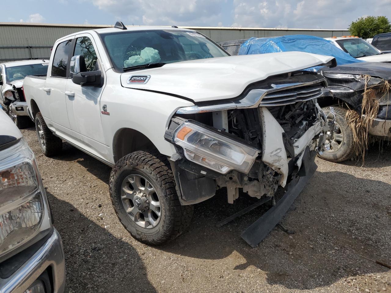 2024 Ram 2500 Laramie - Фото 4