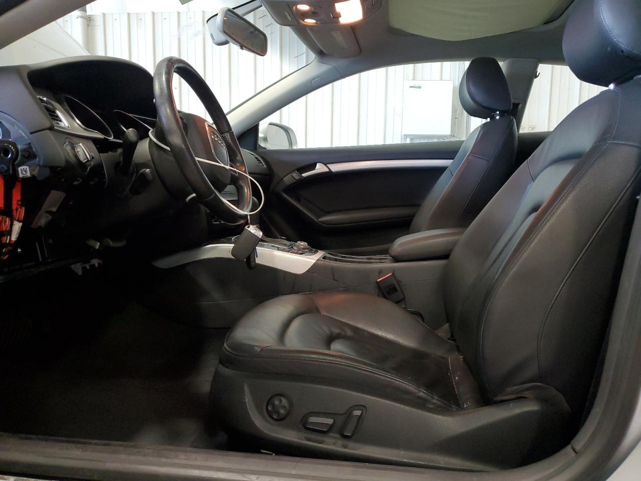 2010 Audi A5 Premium Plus - Фото 7