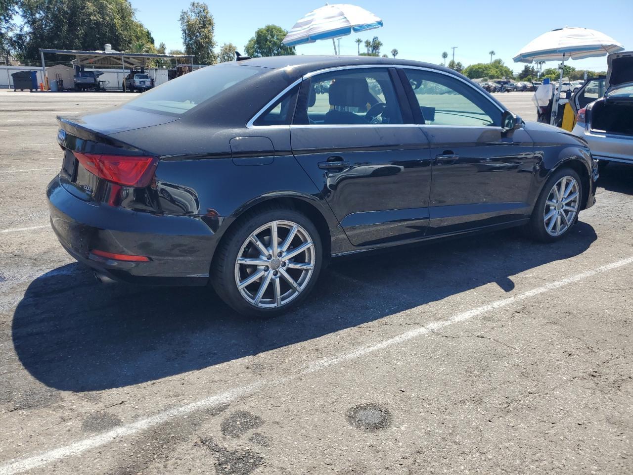 2015 Audi A3 Premium - Фото 3