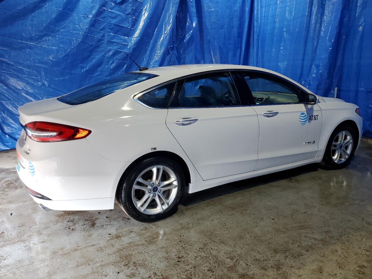 2018 Ford Fusion Se Hybrid - Фото 3