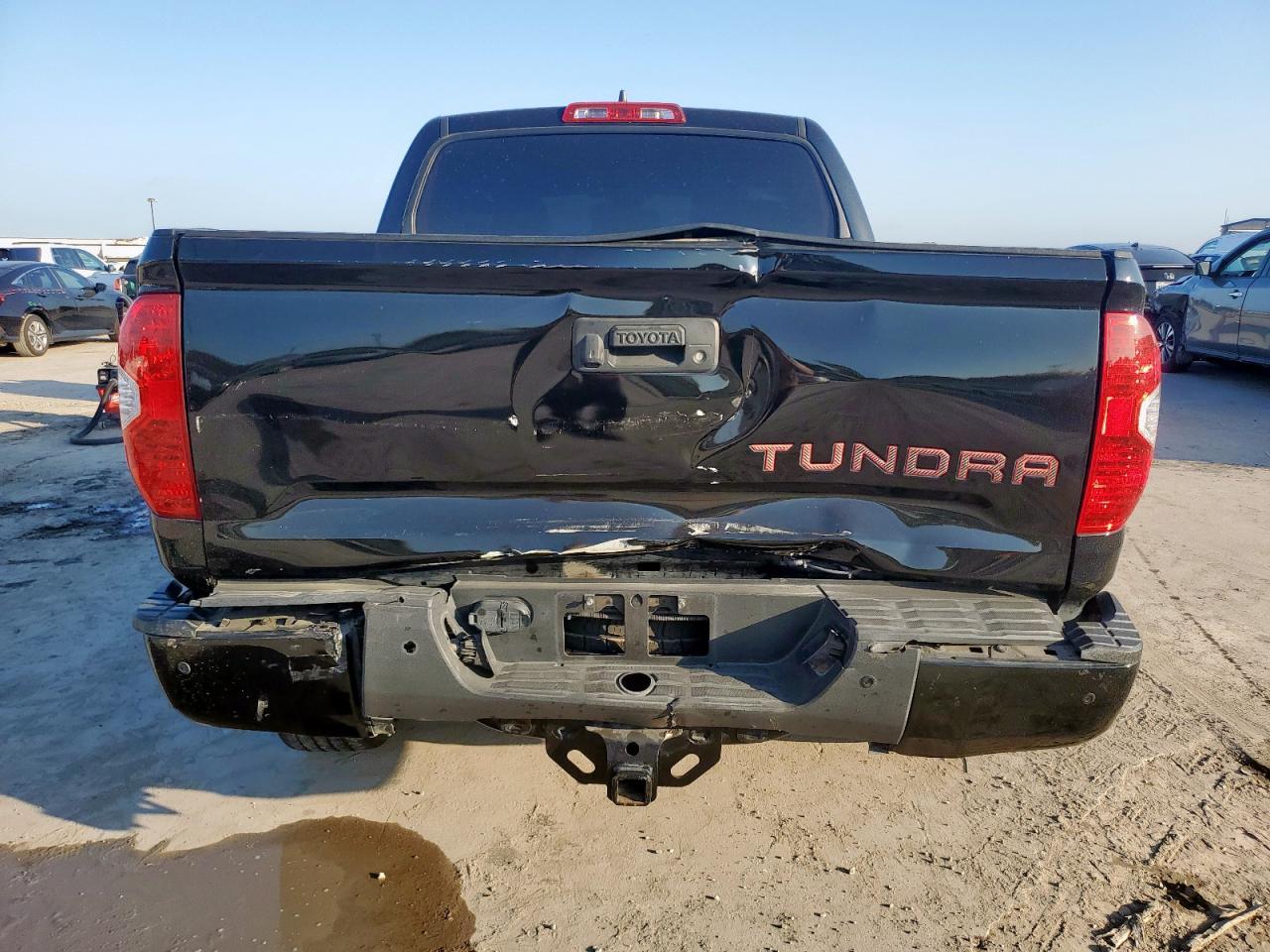 2020 Toyota Tundra Crewmax 1794 - Фото 6