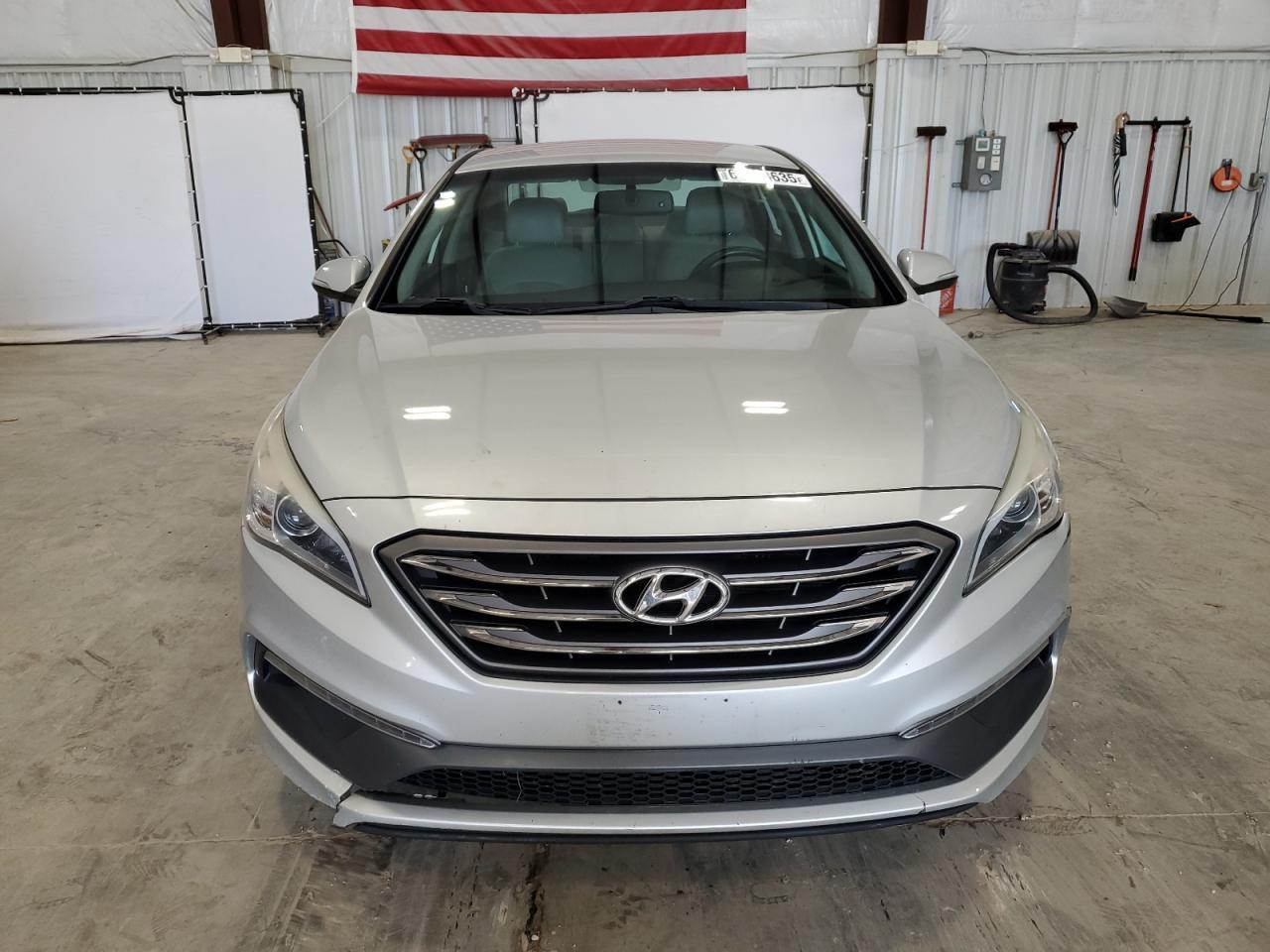 2015 Hyundai Sonata Sport - Image 5