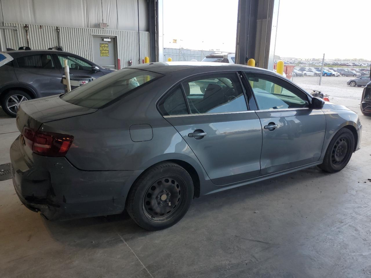 2017 Volkswagen Jetta S - Фото 3