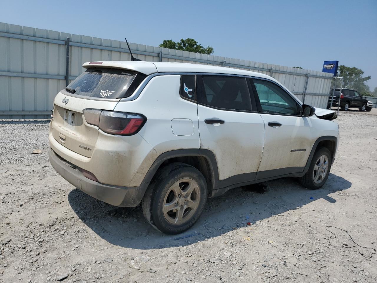 2022 Jeep Compass Sport - Image 3