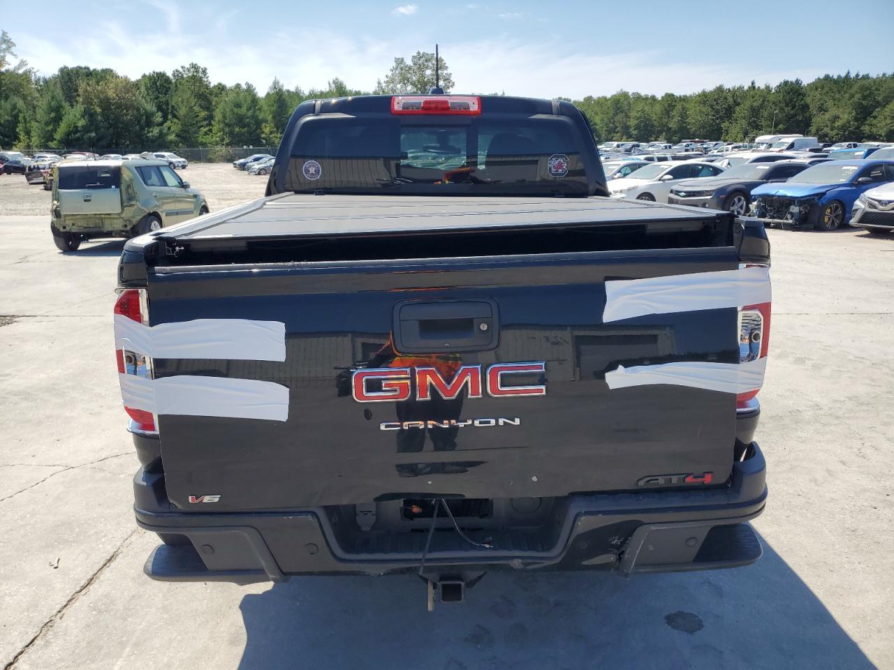 2022 GMC Canyon At4 - Image 6