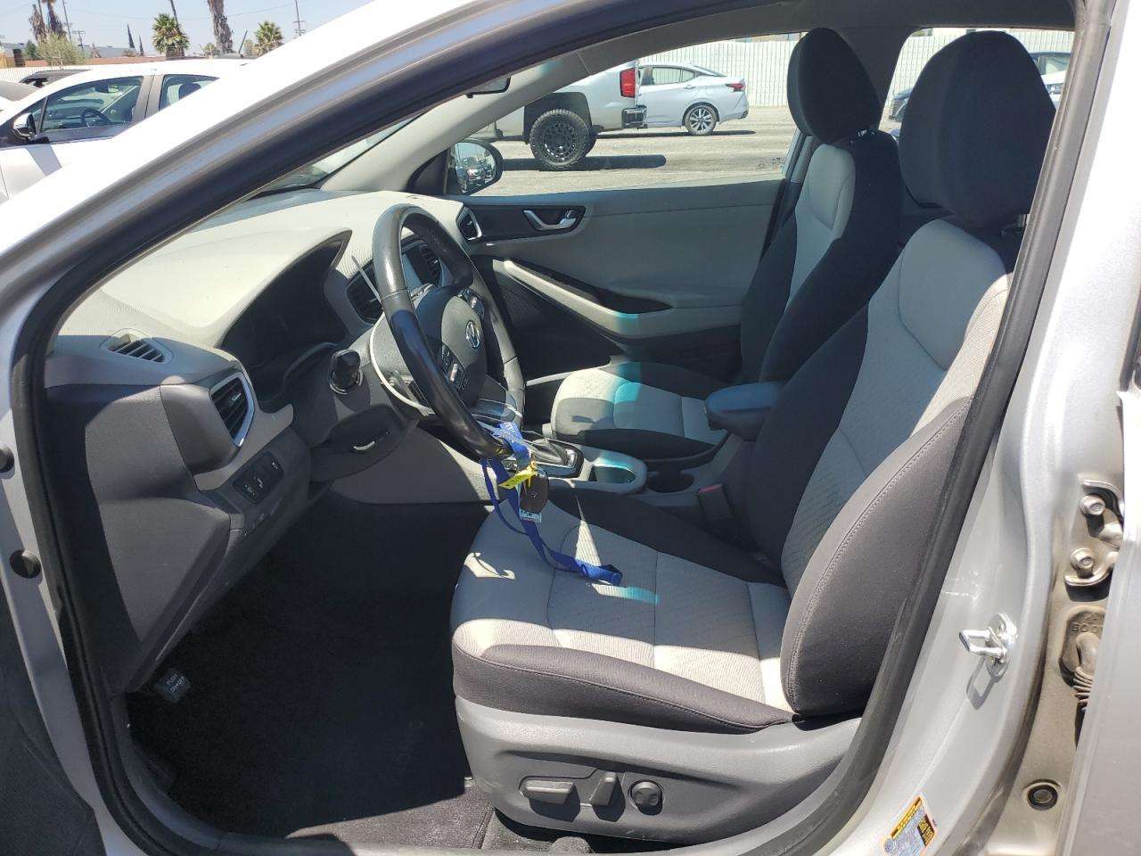 2018 Hyundai Ioniq Sel - Image 7