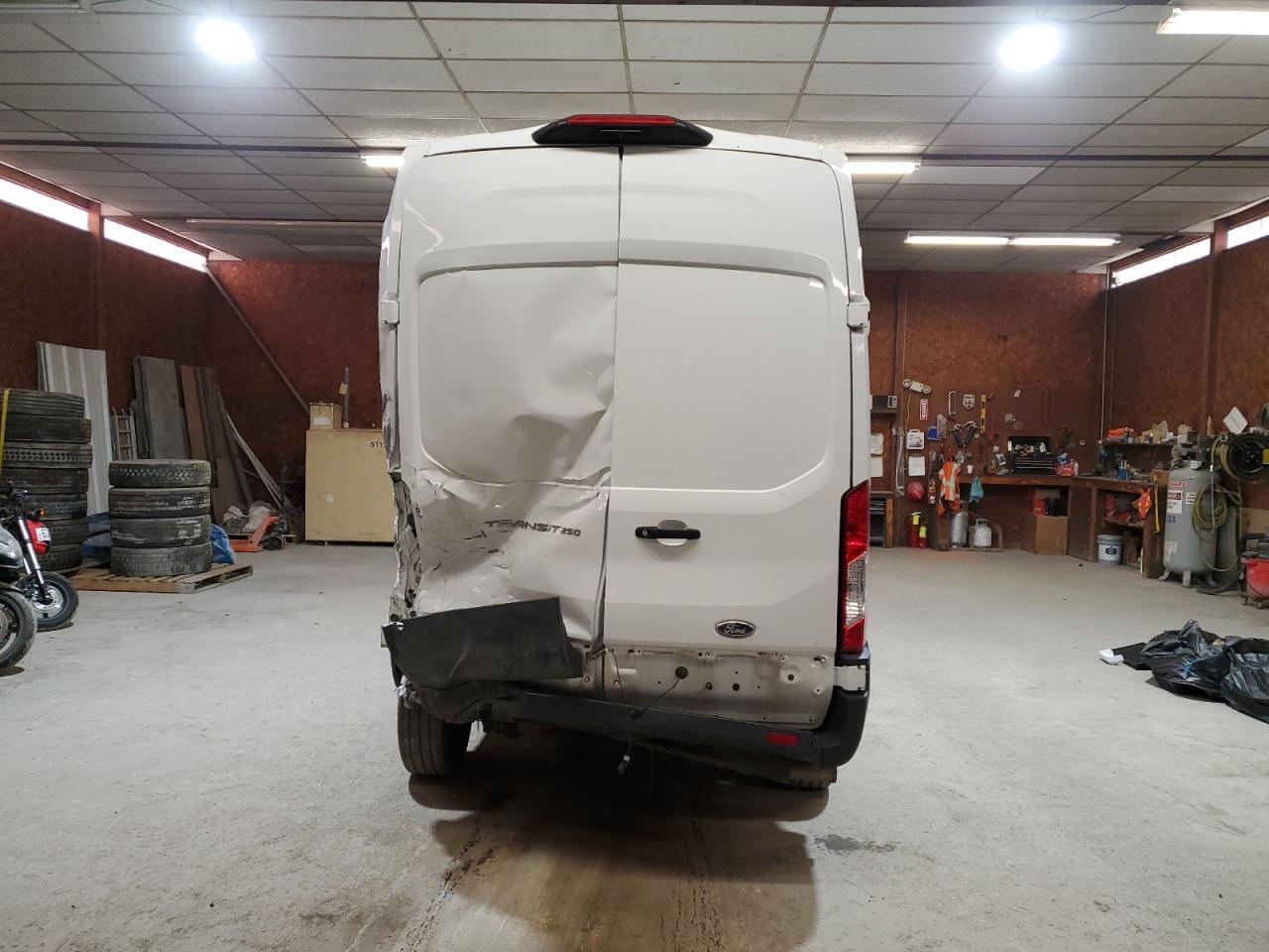 2023 Ford Transit T-250 - Image 6