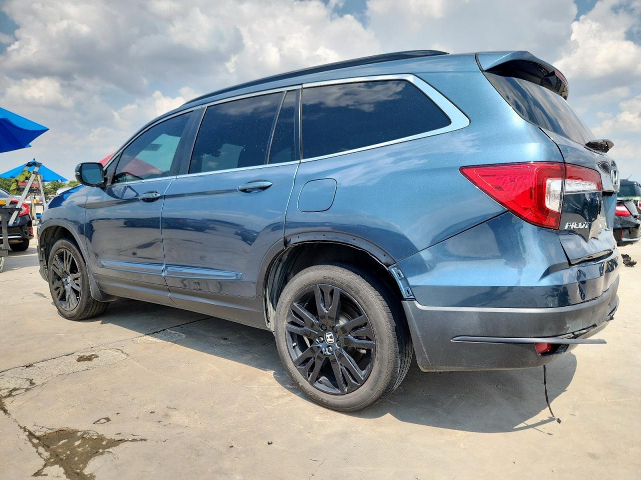 2022 Honda Pilot Se - Image 2