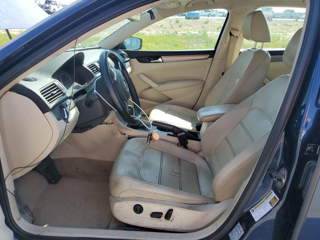 2014 Volkswagen Passat Se - Фото 7