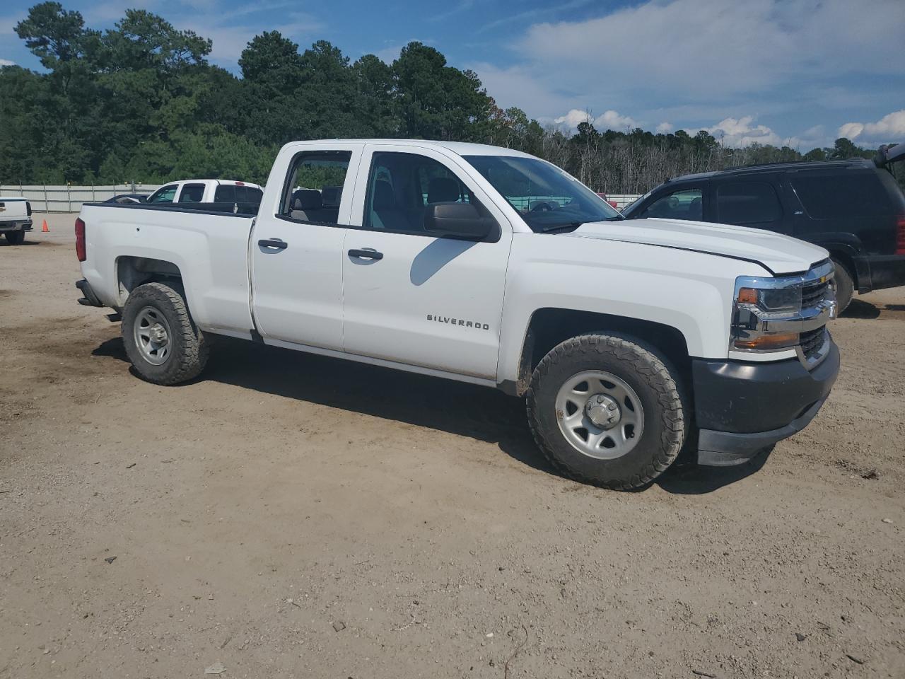 2018 Chevrolet Silverado C1500 - Фото 4