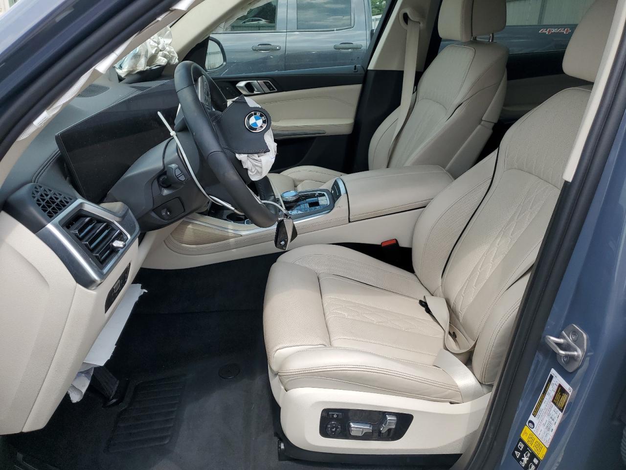 2023 BMW X7 xDrive40I - Фото 7
