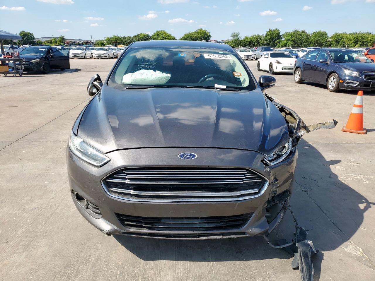 2016 Ford Fusion Se - Image 5