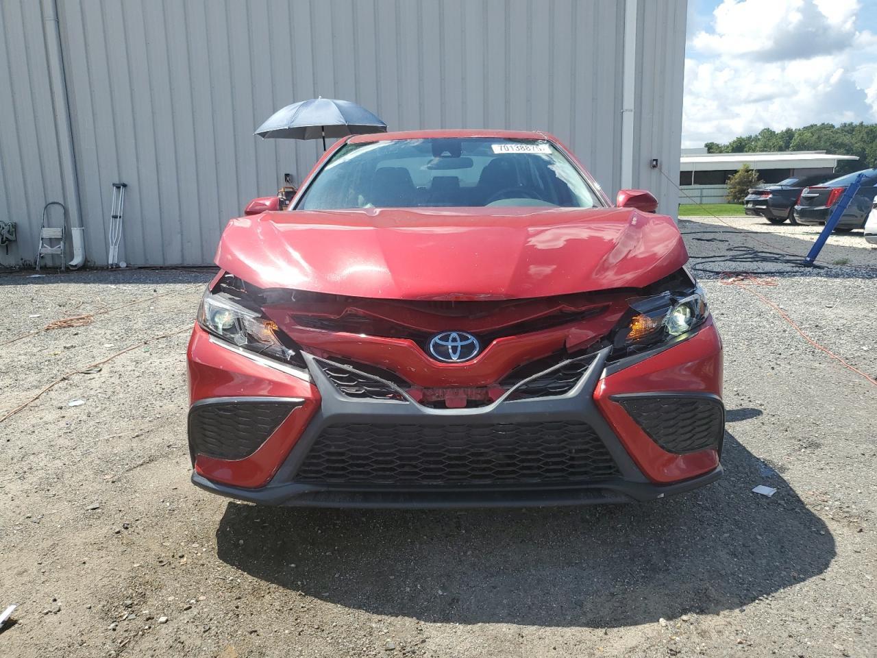 2021 Toyota Camry Se - Фото 5