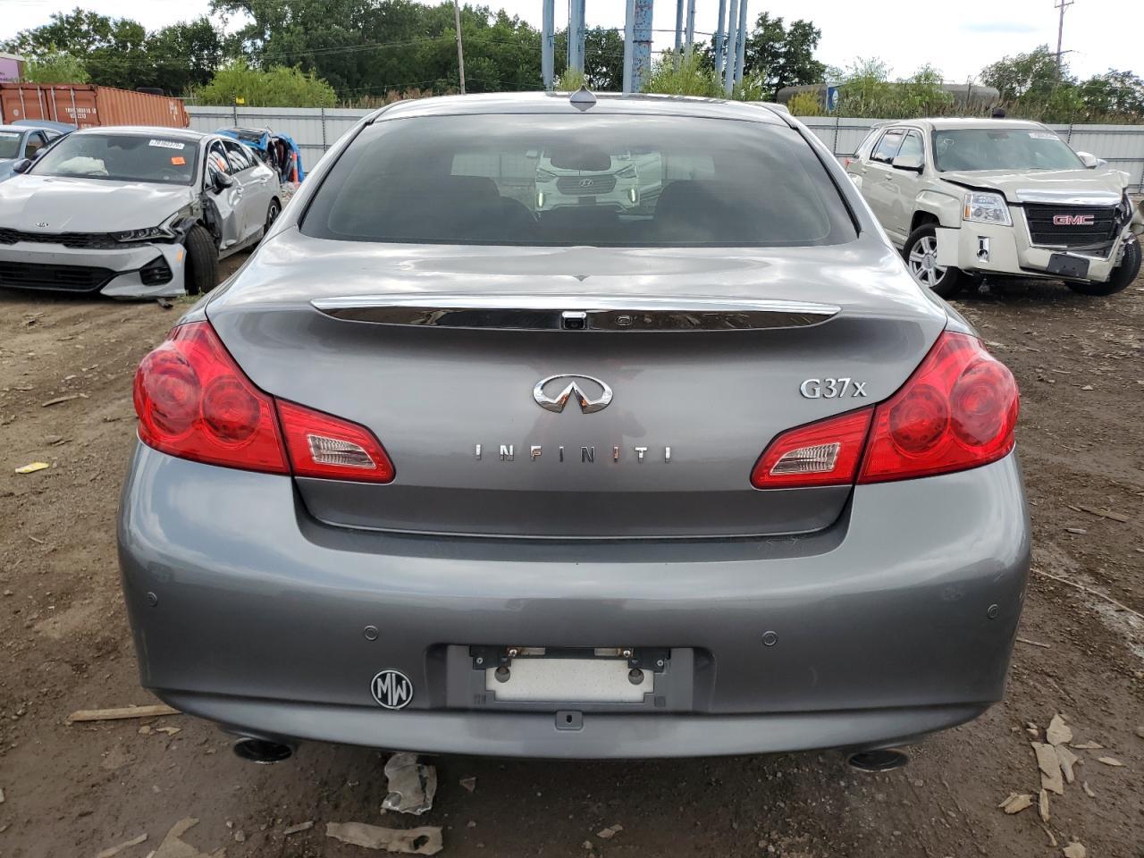 2013 Infiniti G37 - Фото 6