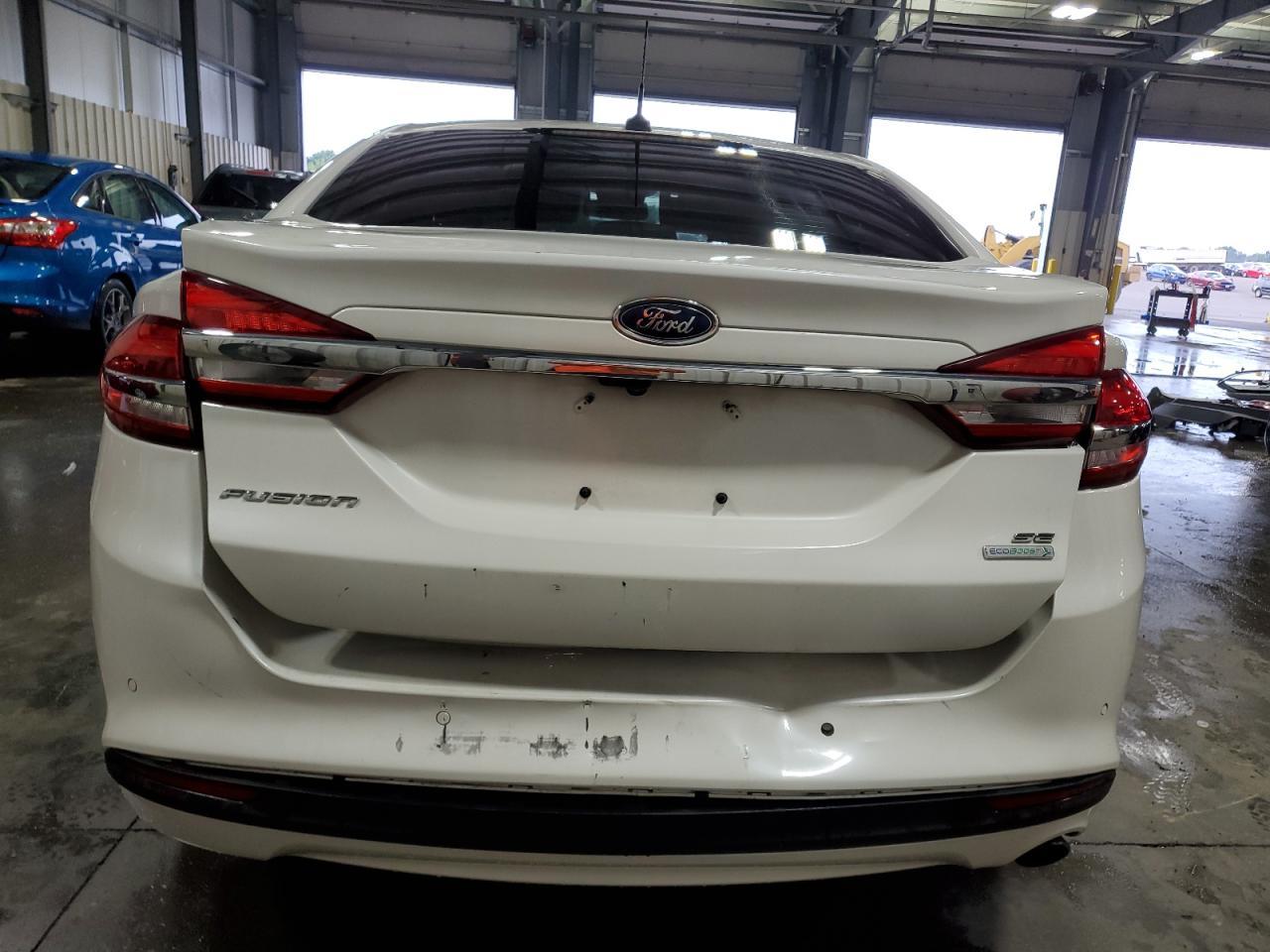 2017 Ford Fusion Se - Фото 6
