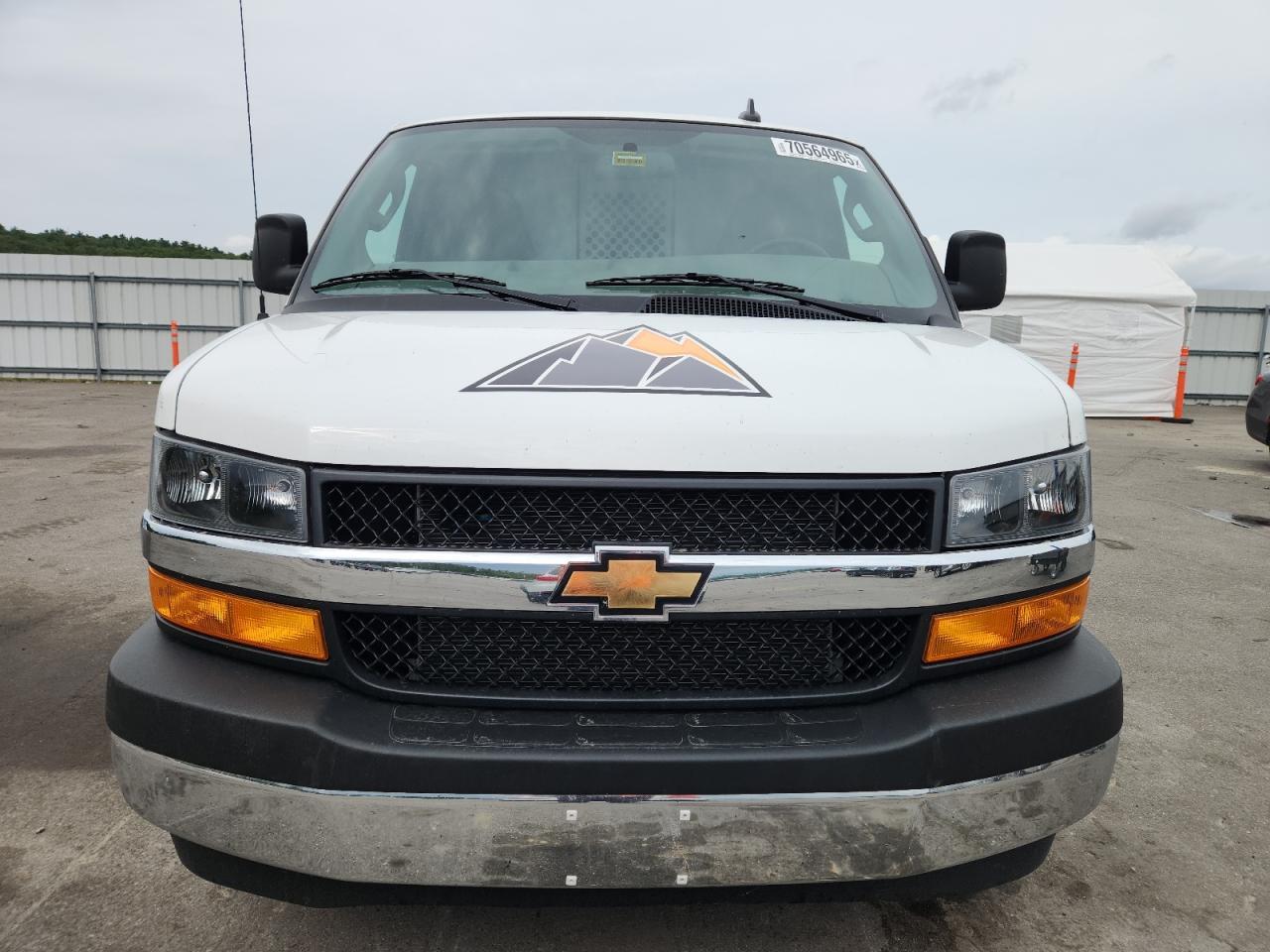 2024 Chevrolet Express G2500 - Image 5