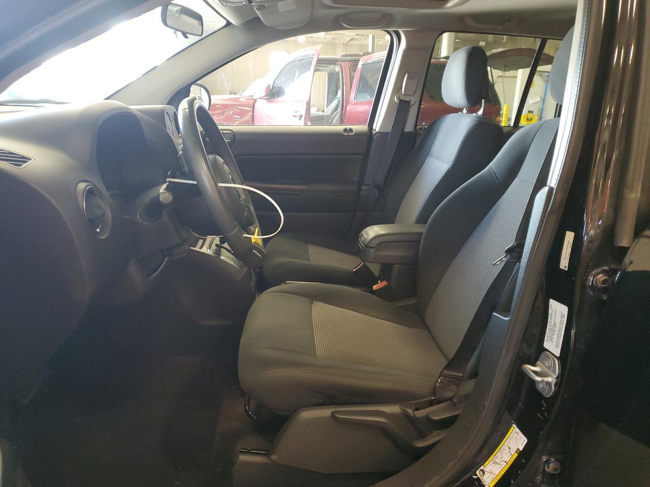 2013 Jeep Compass Latitude - Фото 7