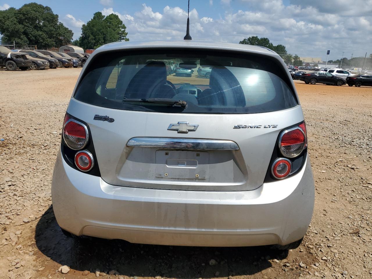 2012 Chevrolet Sonic Ltz - Image 6