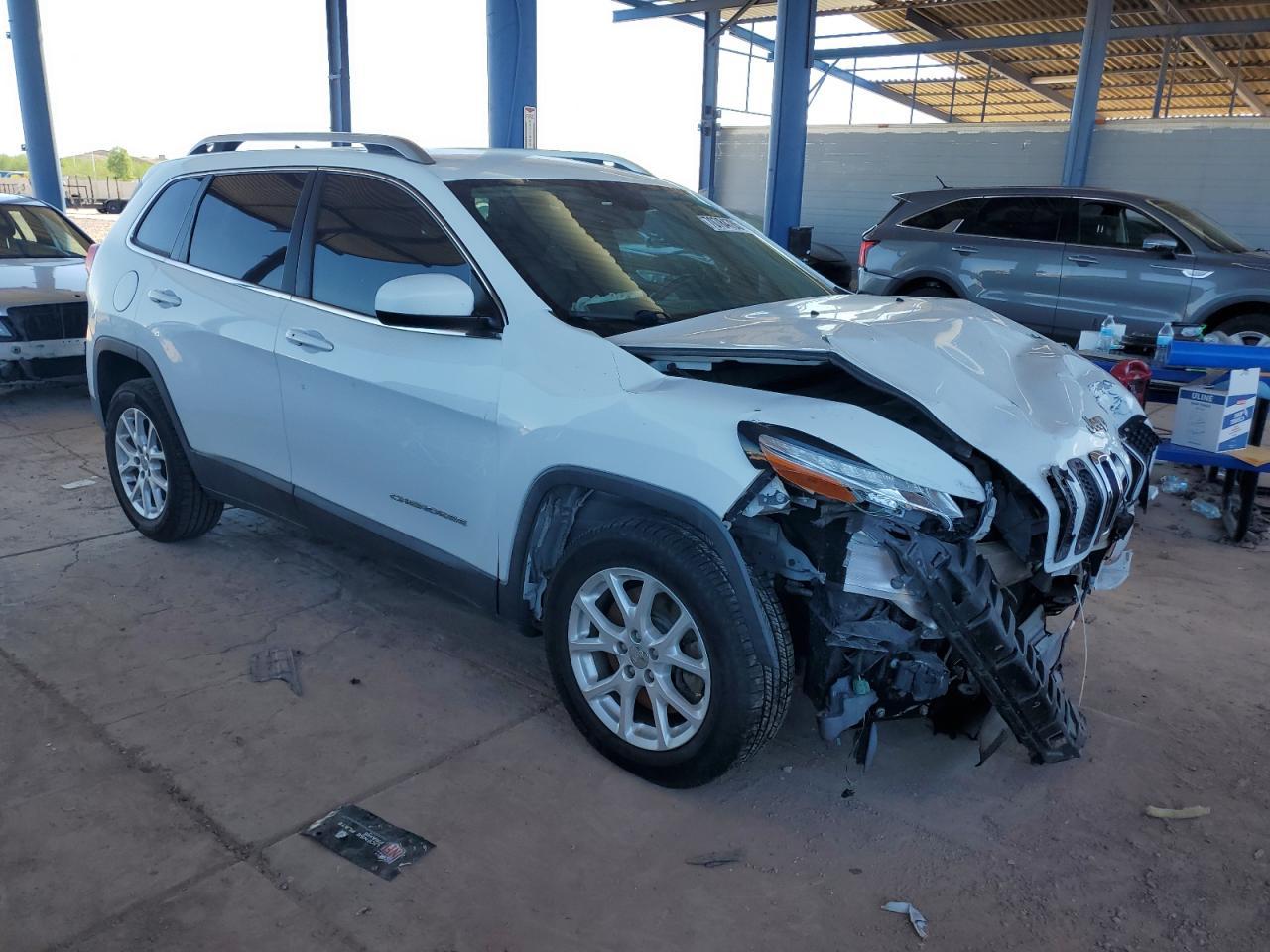 2015 Jeep Cherokee Latitude - Image 4