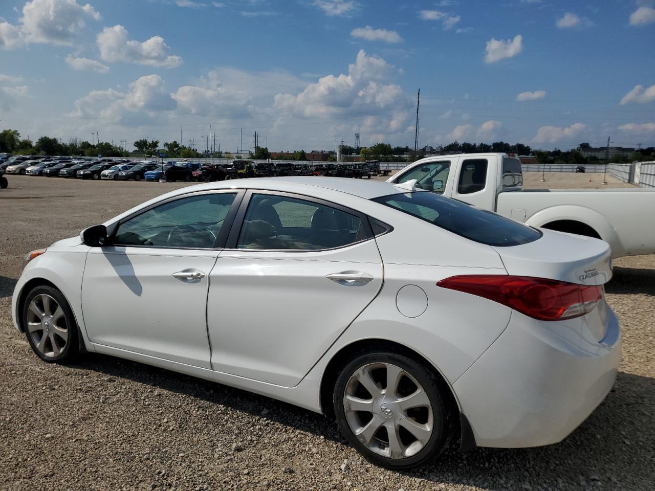 2012 Hyundai Elantra Gls - Image 2