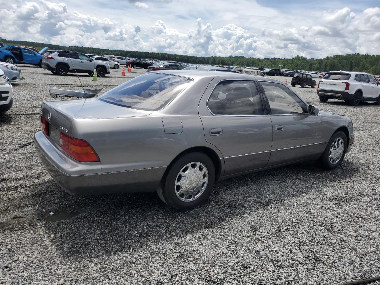 1995 Lexus Ls 400 - Image 3