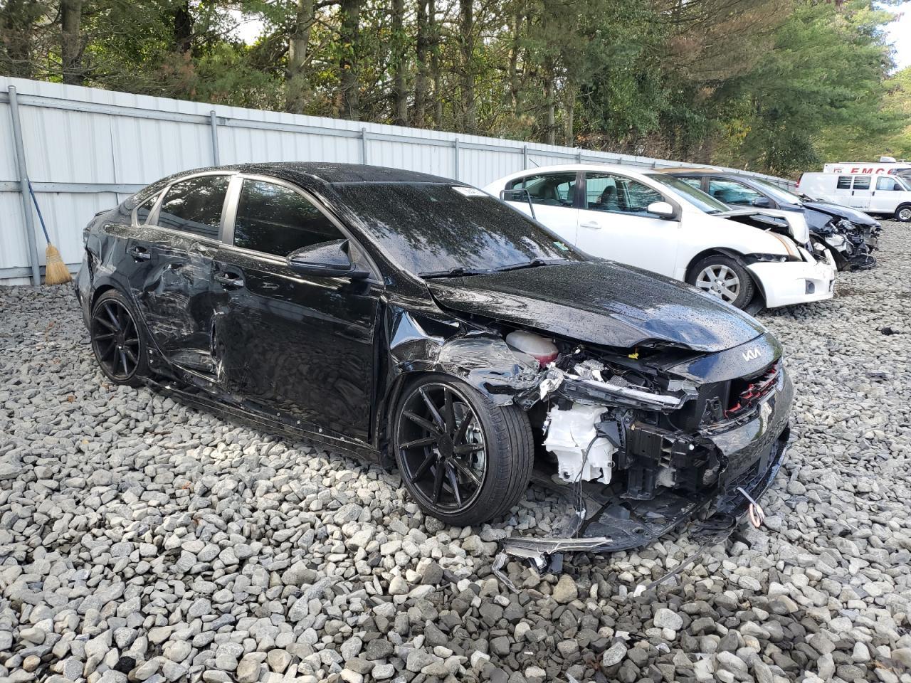 2023 Kia Forte Gt - Фото 4
