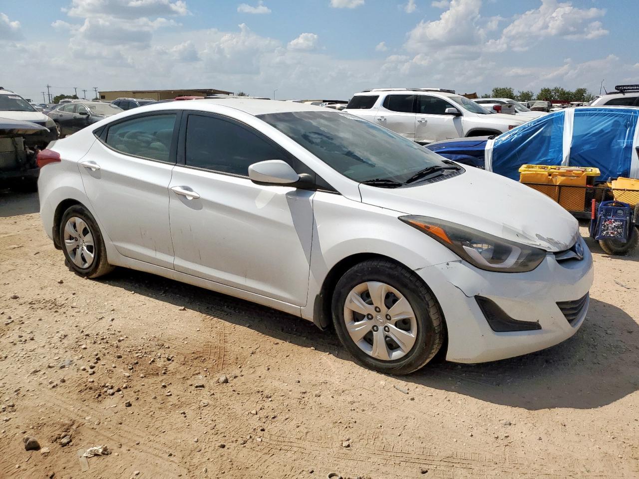 2016 Hyundai Elantra Se - Фото 4