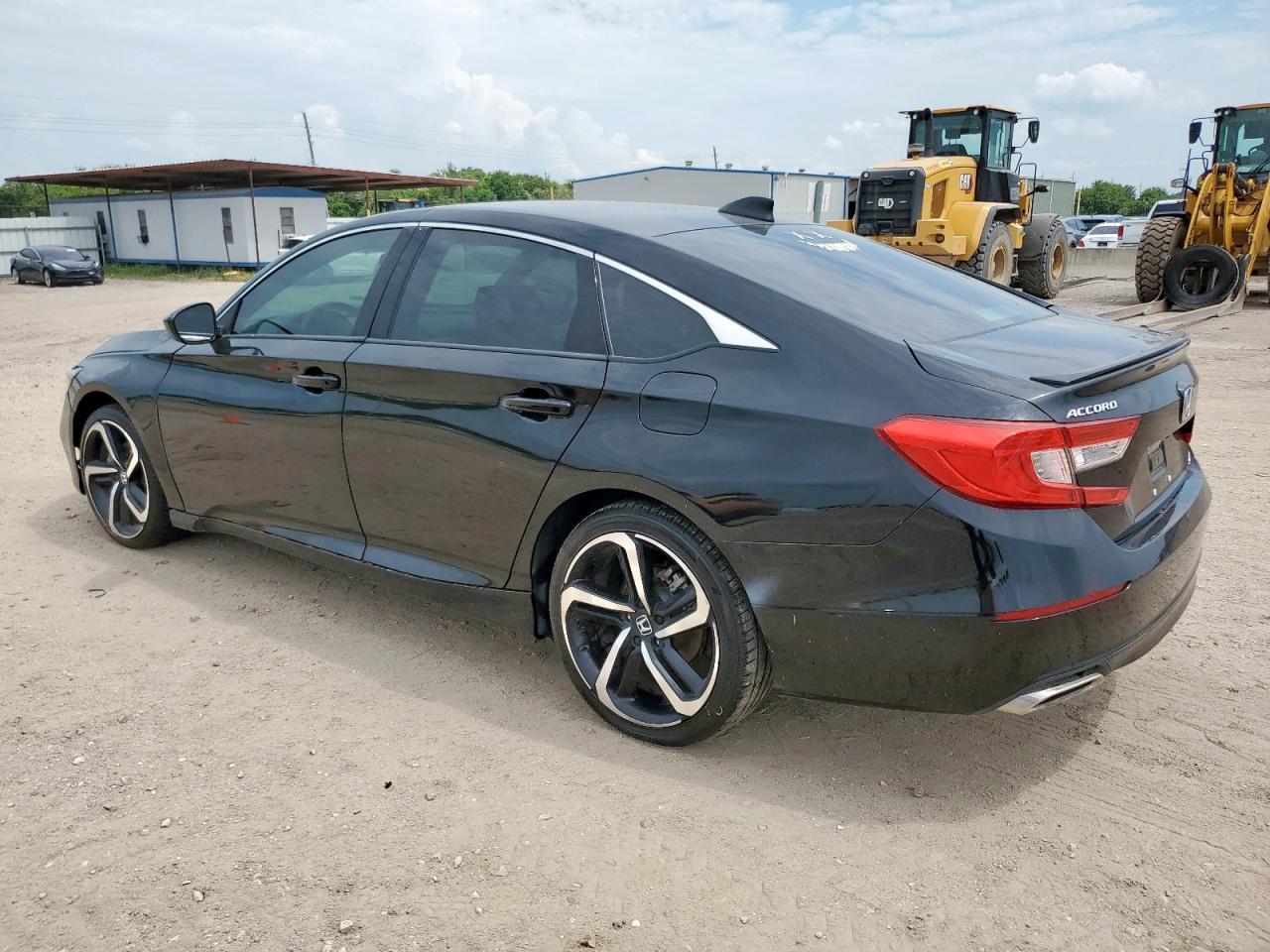 2020 Honda Accord Sport - Image 2