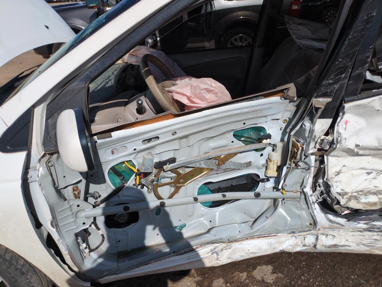 2002 Toyota Prius - Image 7