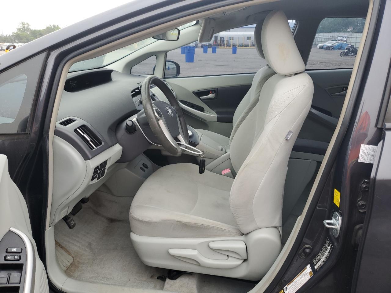 2010 Toyota Prius - Фото 7