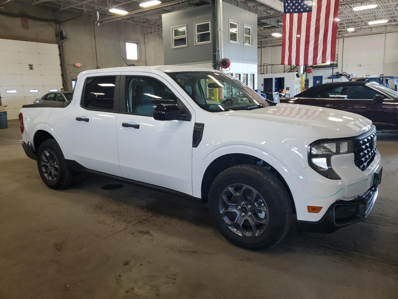 2025 Ford Maverick Xlt - Фото 4