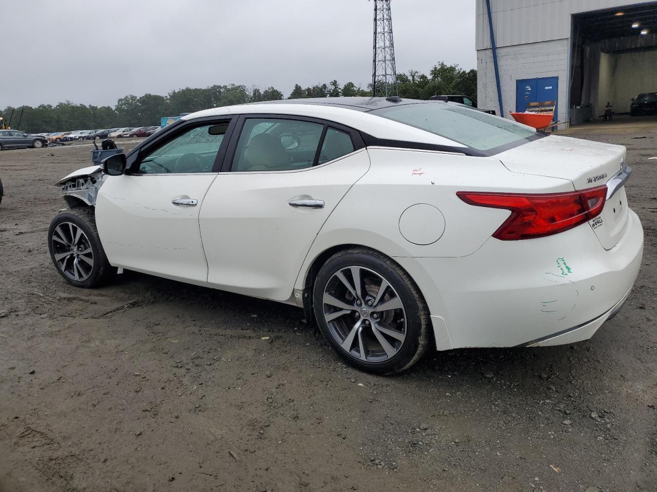2017 Nissan Maxima 3.5S - Фото 2