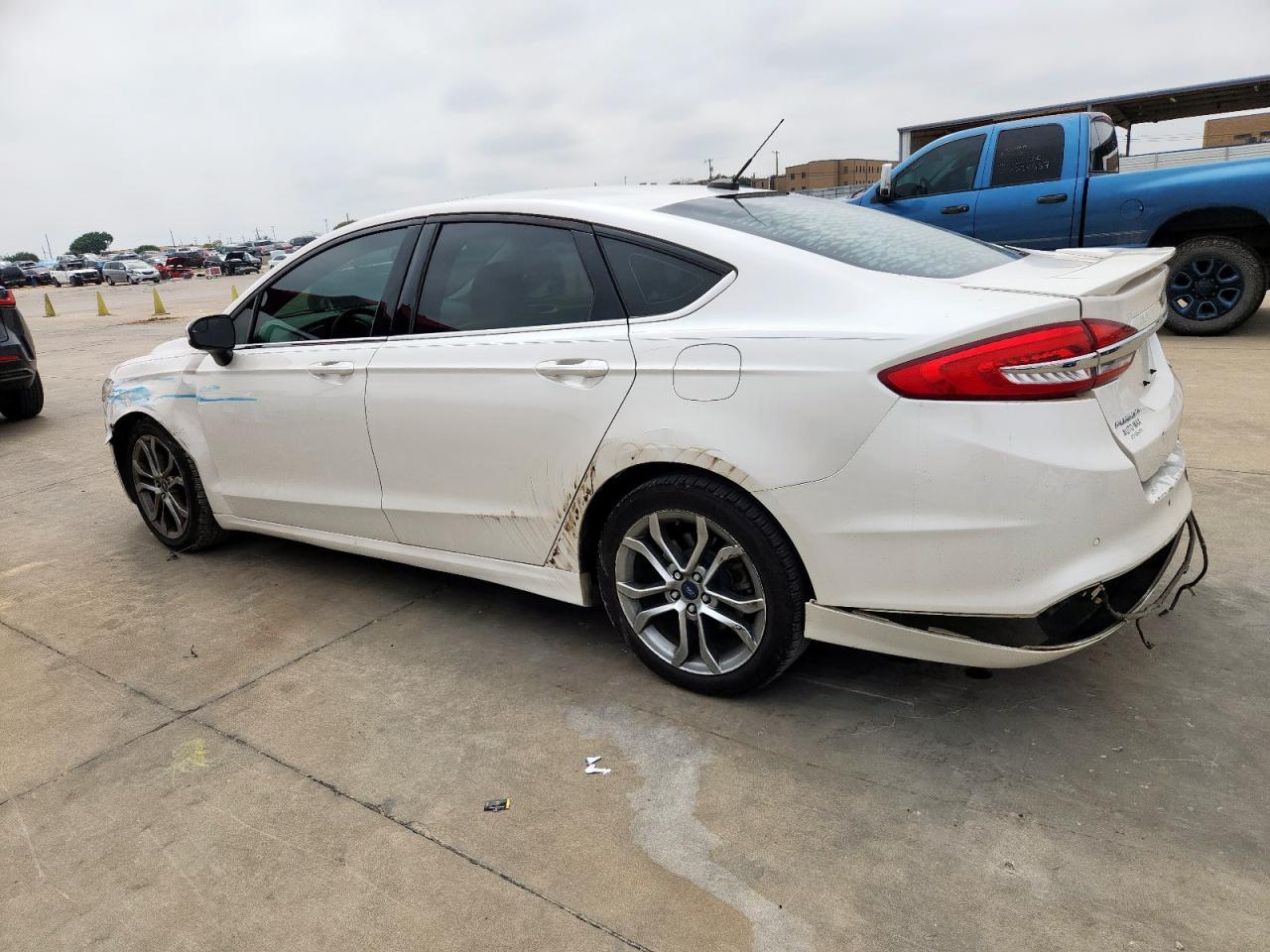 2017 Ford Fusion Se - Фото 2